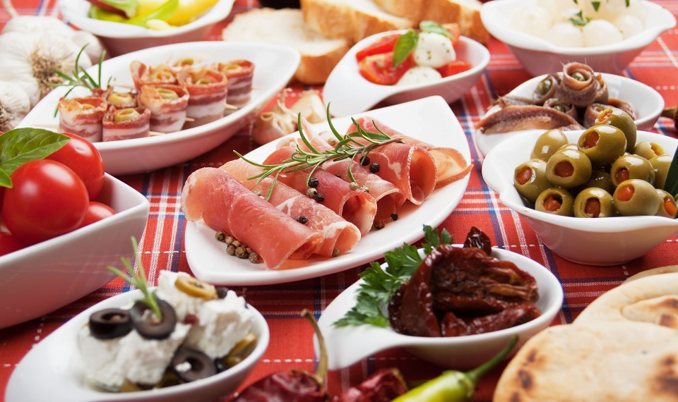 Tapas, Ocio y Tiempo Libre, Comer Las mejores para tapear gratis. Las mejores ciudades de España para ir de tapas. Las mejores ciudades de España para comer tapas. ¿De pintxos o de tapas? Estas son las mejores ciudades.<br />
ciudades tapas gratis. tapeo españa. mejores sitios para tapear. Las rutas de tapeo más famosas de España y dónde tapear. Las mejores tapas de España. Las mejores ciudades de España para tapear. ciudades para ir de tapas gratis en España. La mejor ciudad de España para tapear.