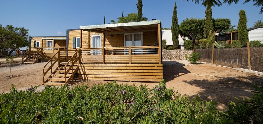 CAMPING RESORT EN CÁLIG (CASTELLÓN): 7 NOCHES BUNGALOW FAMILIAR DESDE 39€