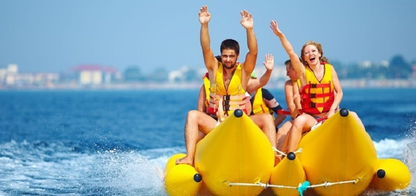 Actividades acuáticas en Valencia 🚤 💦 motos de agua y banana boat