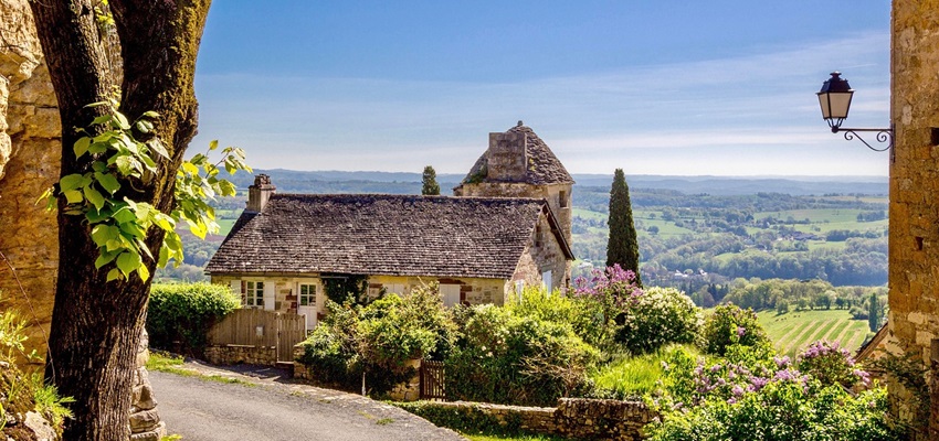 Escapada rural sorpresa a menos de 2h desde sólo 69,90€ 🏡