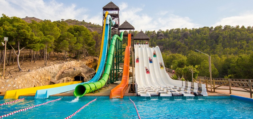 Aqualandia entradas con descuento parque acuático Benidorm 💦🎢🌊